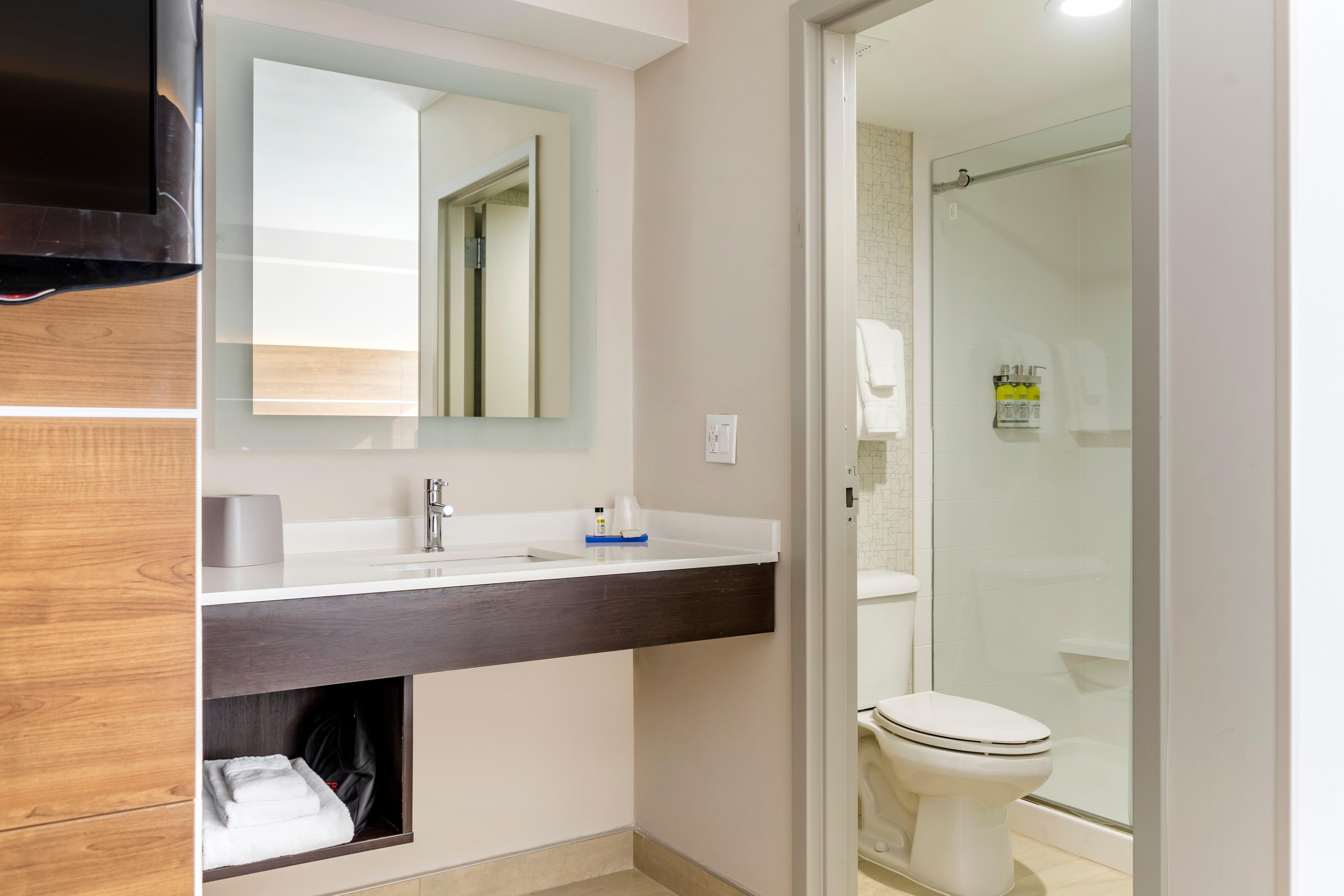 Holiday Inn Express Hotel & Suites Albuquerque Midtown By Ihg Exterior foto