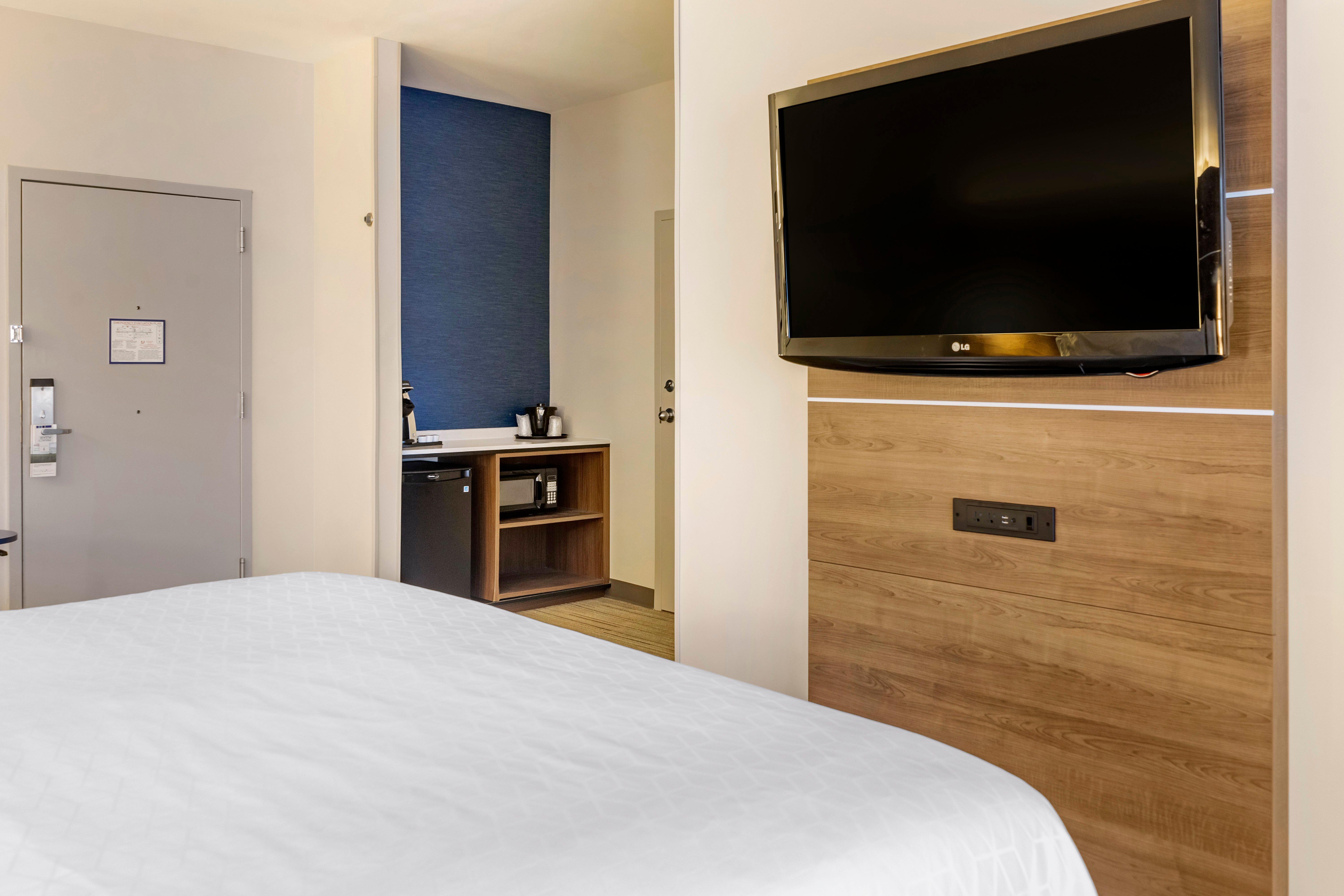 Holiday Inn Express Hotel & Suites Albuquerque Midtown By Ihg Exterior foto