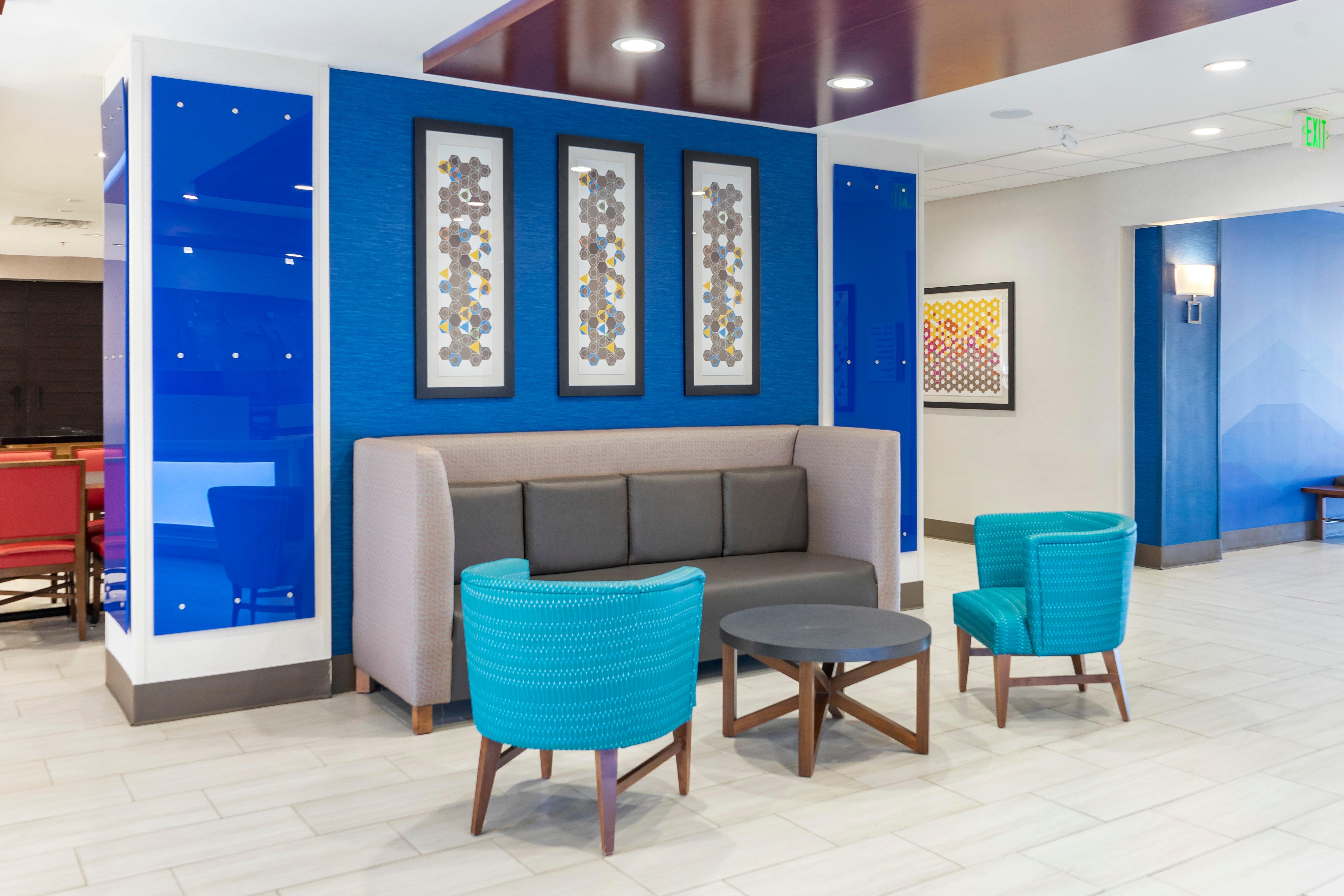 Holiday Inn Express Hotel & Suites Albuquerque Midtown By Ihg Exterior foto