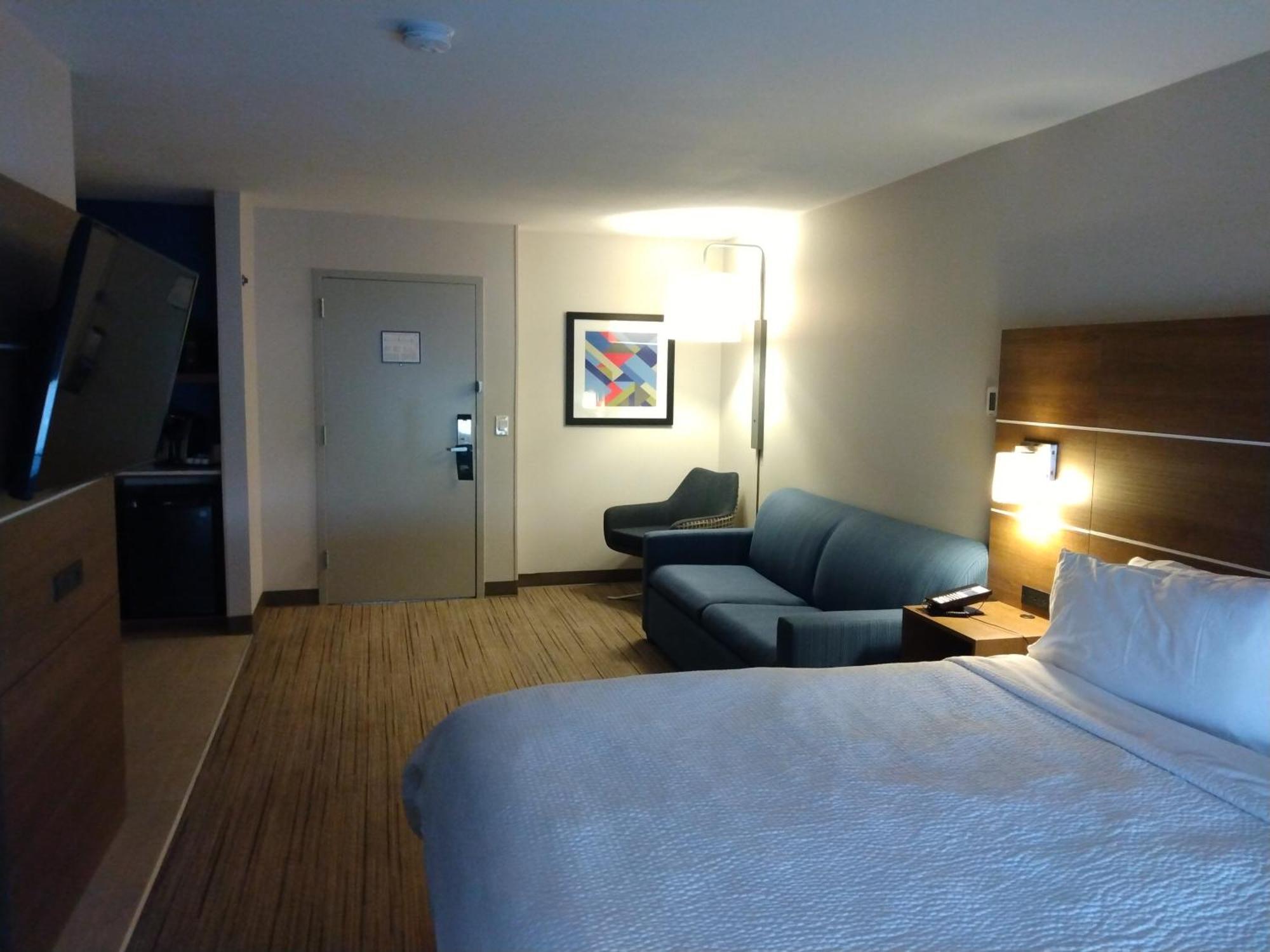 Holiday Inn Express Hotel & Suites Albuquerque Midtown By Ihg Habitación foto