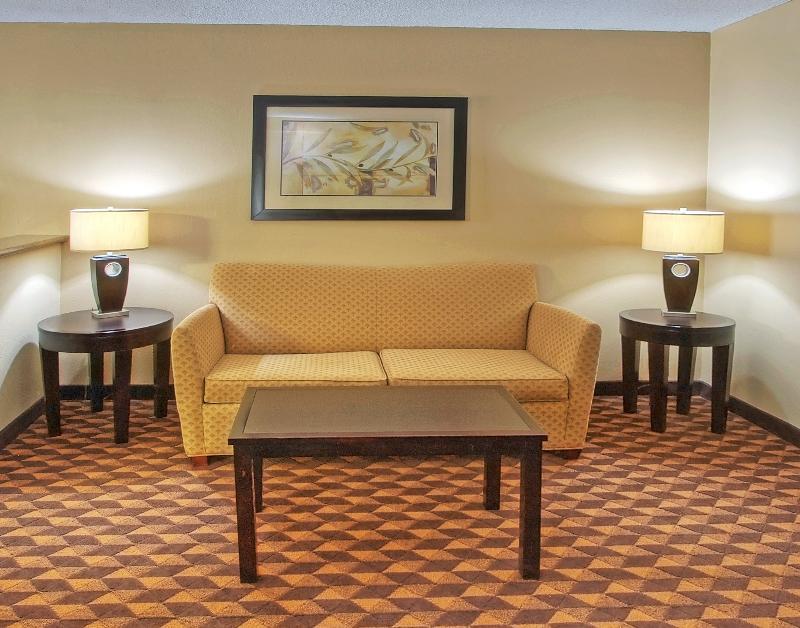 Holiday Inn Express Hotel & Suites Albuquerque Midtown By Ihg Exterior foto